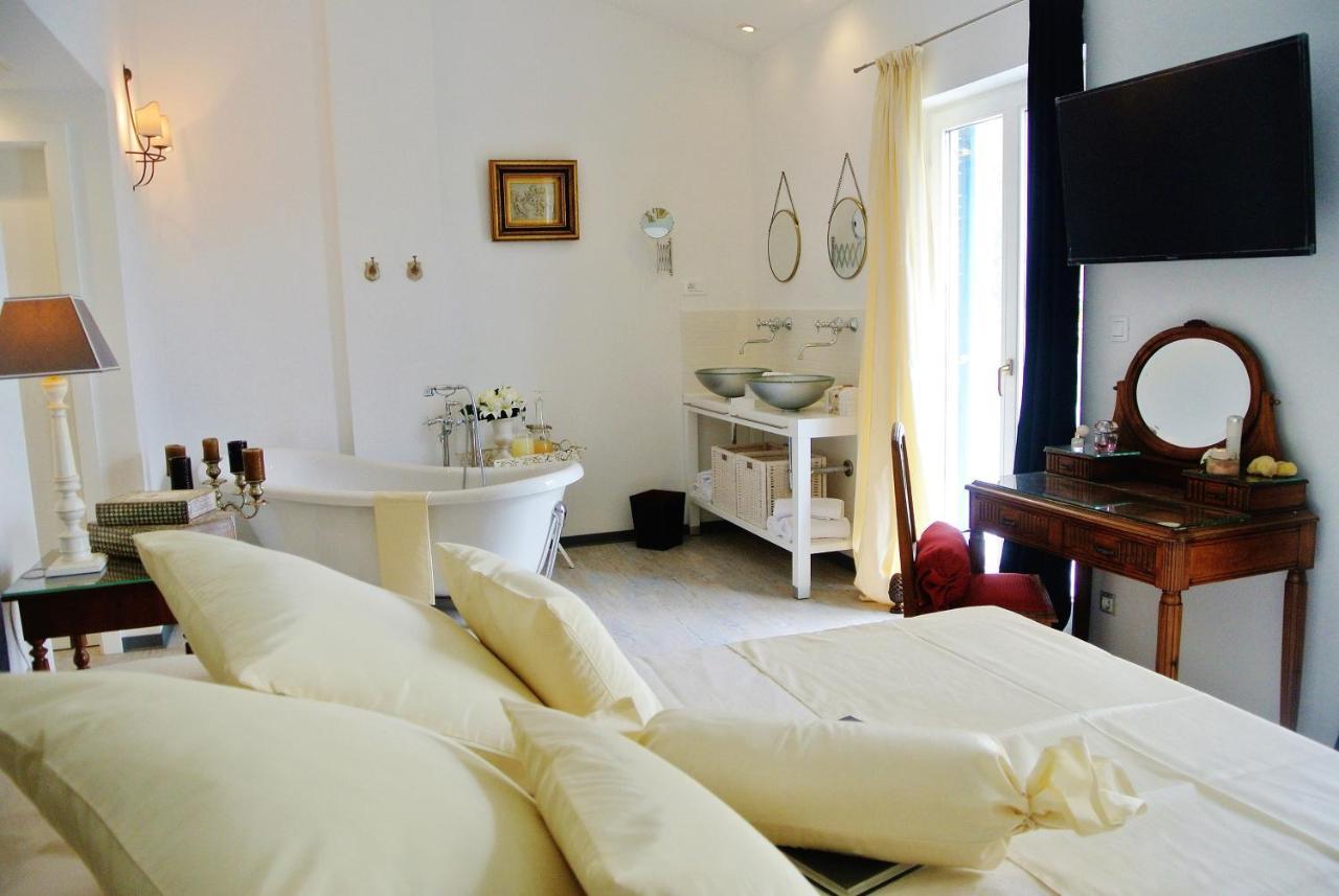 Seaside Villa With Private Pool Home By The Sea - Villa تروغير المظهر الخارجي الصورة